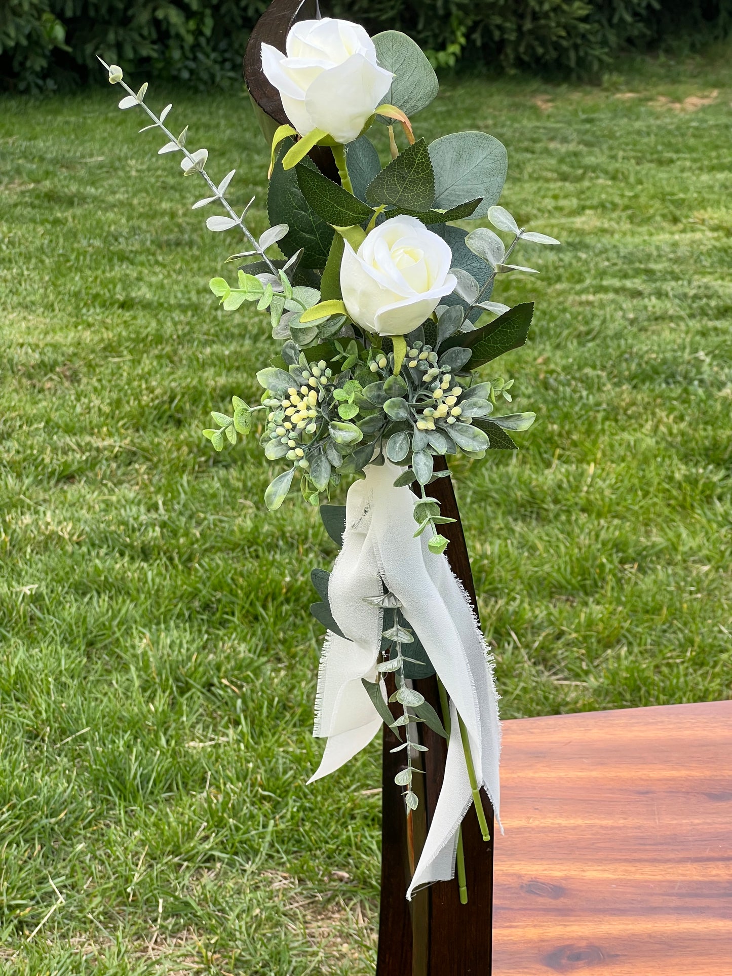 Long Stem Rose Aisle Flowers