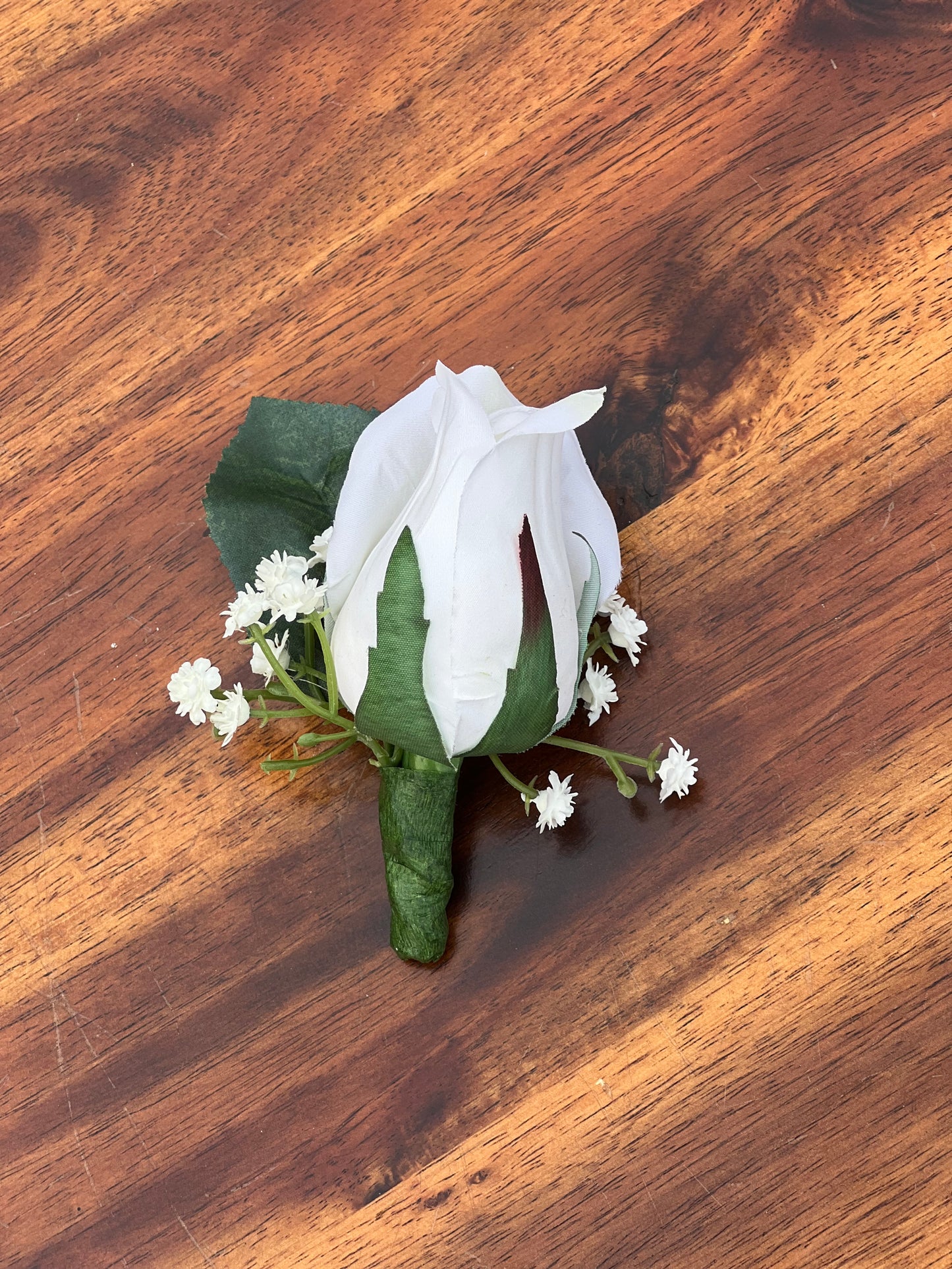 White Rose Boutonnière