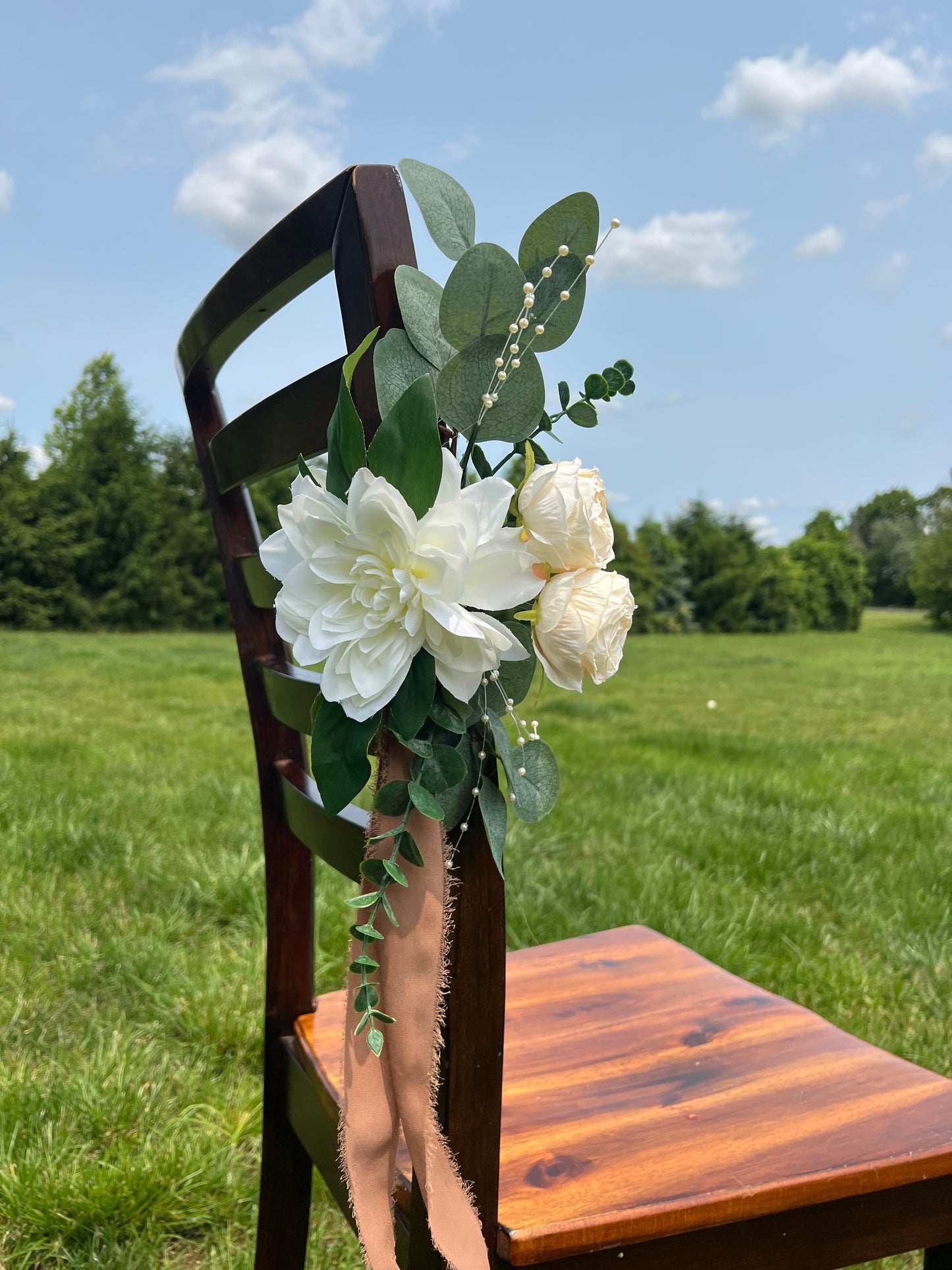 Rustic Rose and Dahlia Aisle Flowers