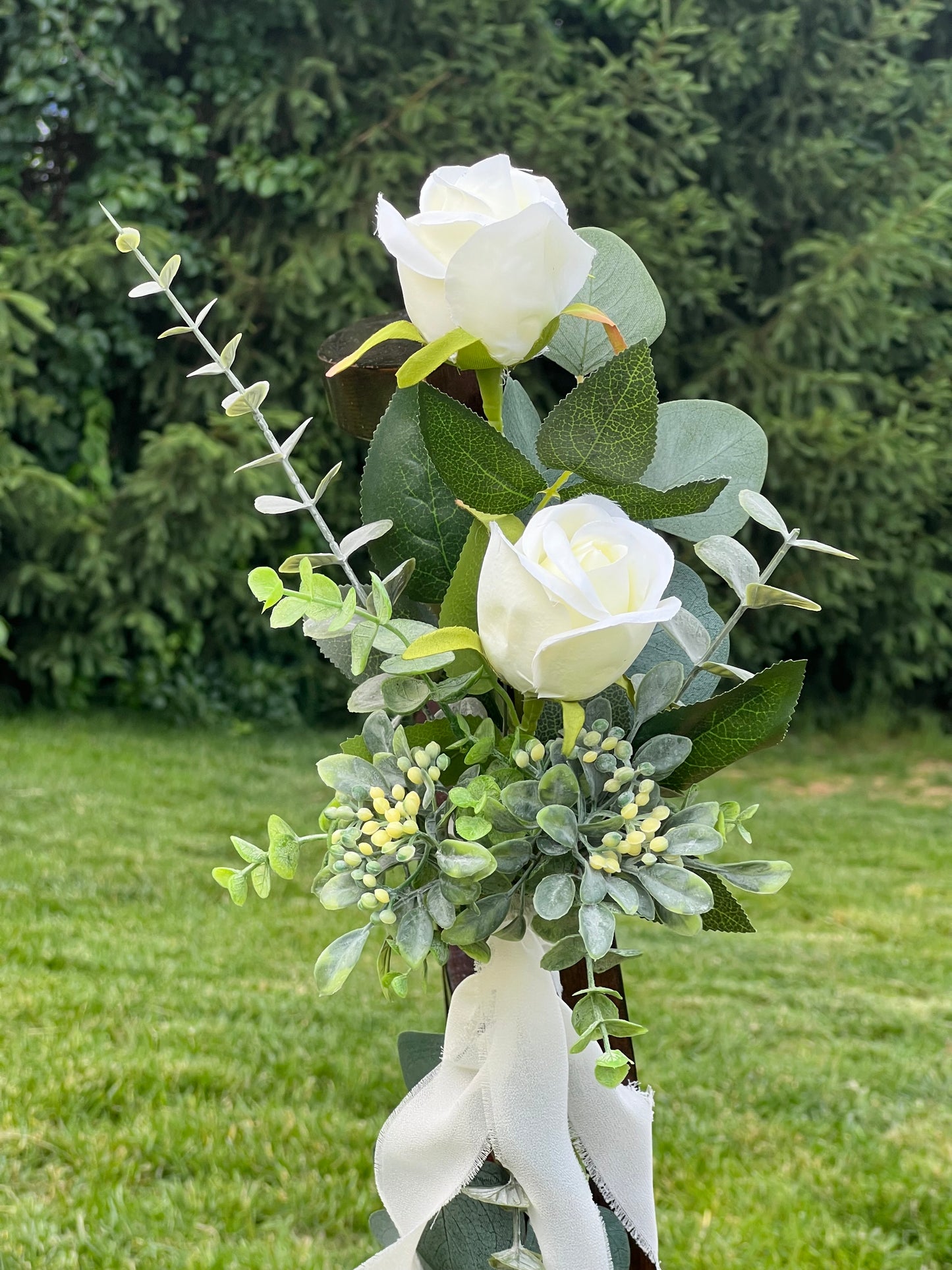 Long Stem Rose Aisle Flowers