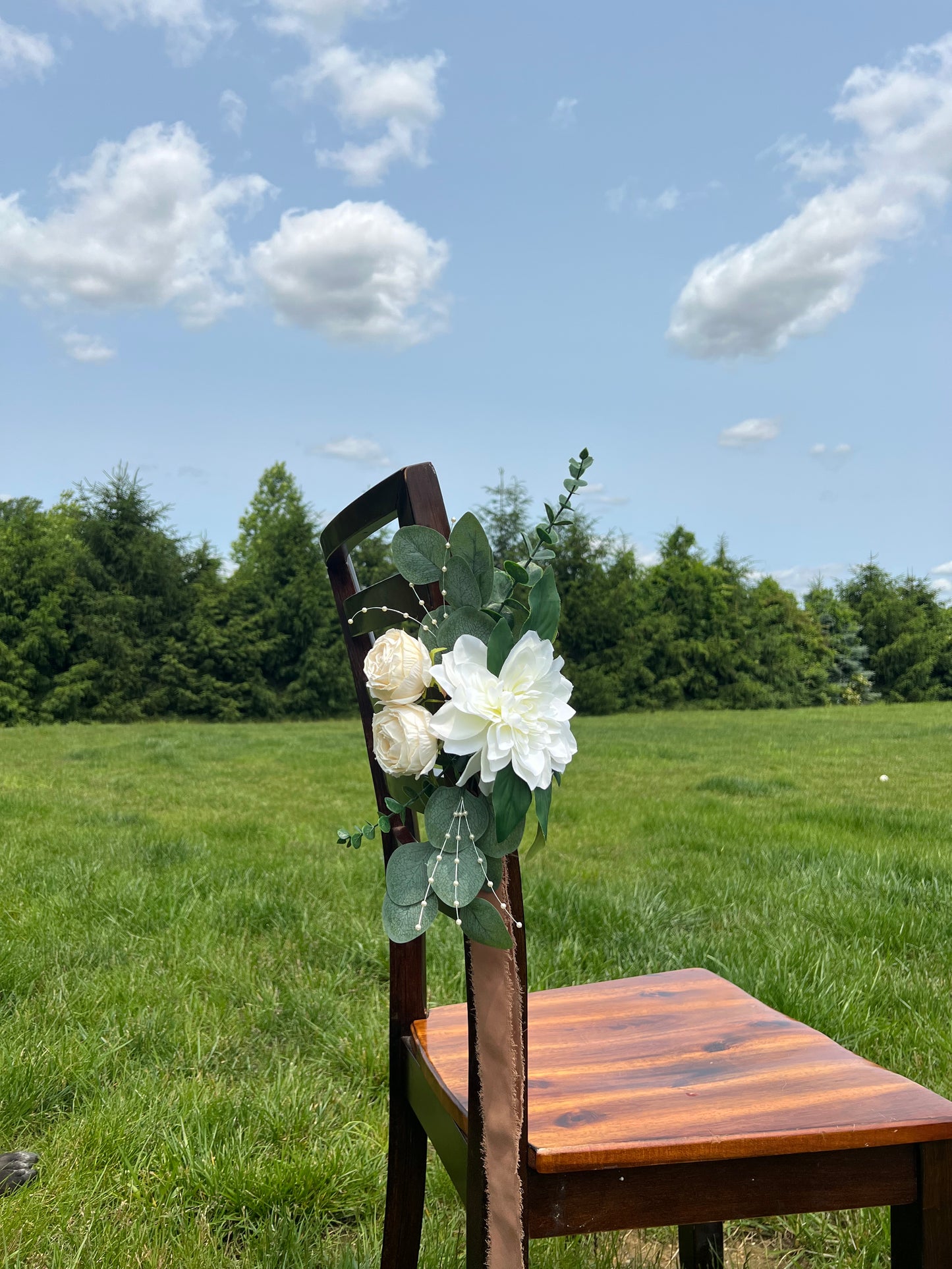 Rustic Rose and Dahlia Aisle Flowers