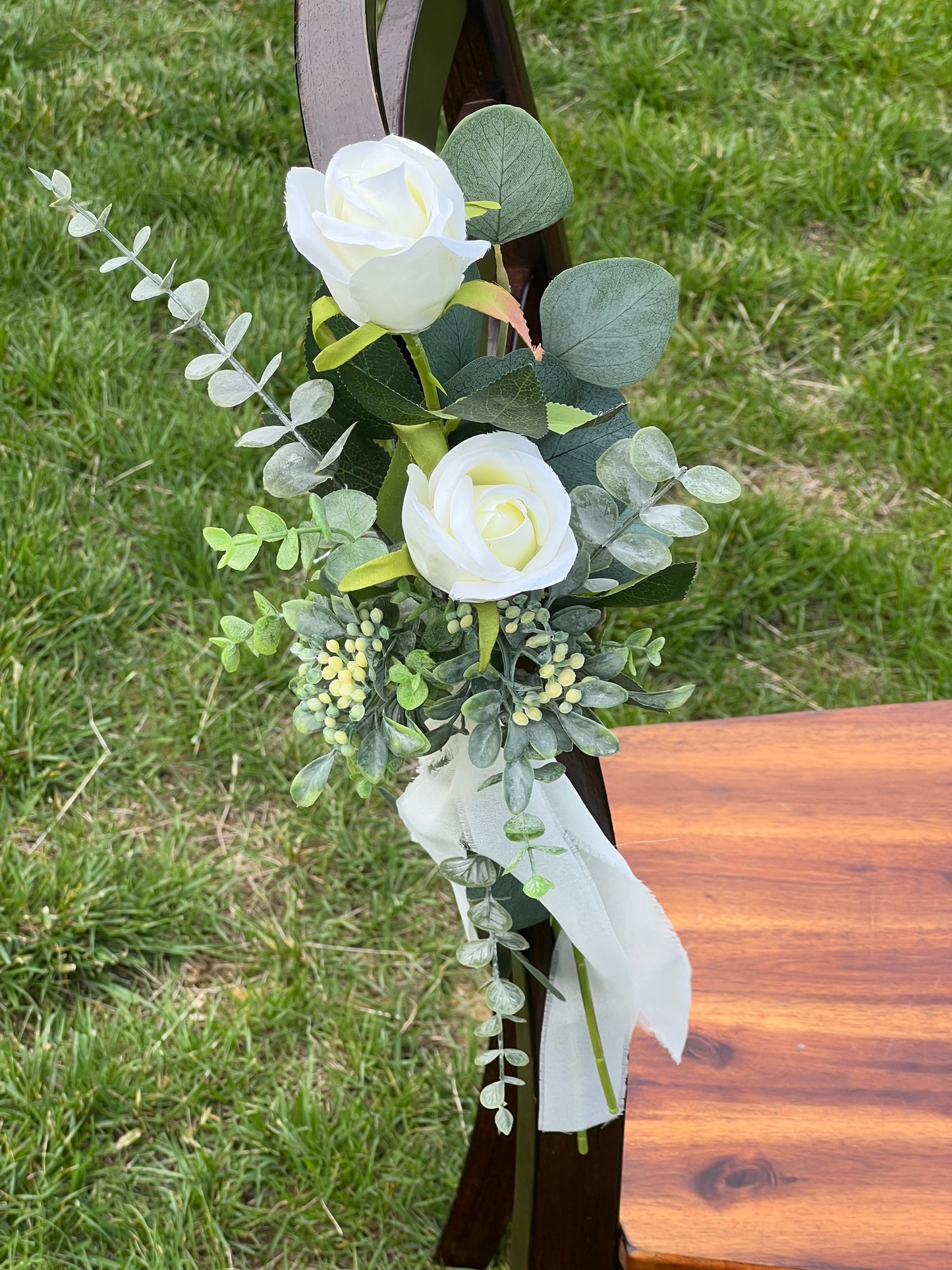 Long Stem Rose Aisle Flowers